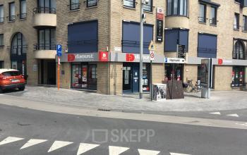 niet ingericht kantoor te huur in aalst gevel