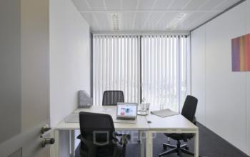 Een serviced office