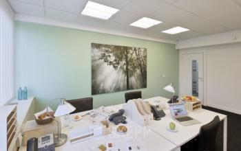 Serviced kantoorruimte met meerdere werkplekken