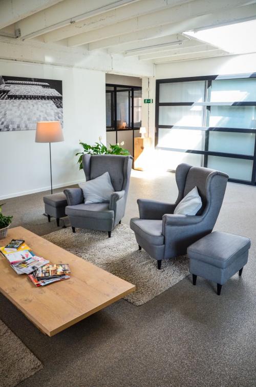 Een relax plekje bij kantoor te huur