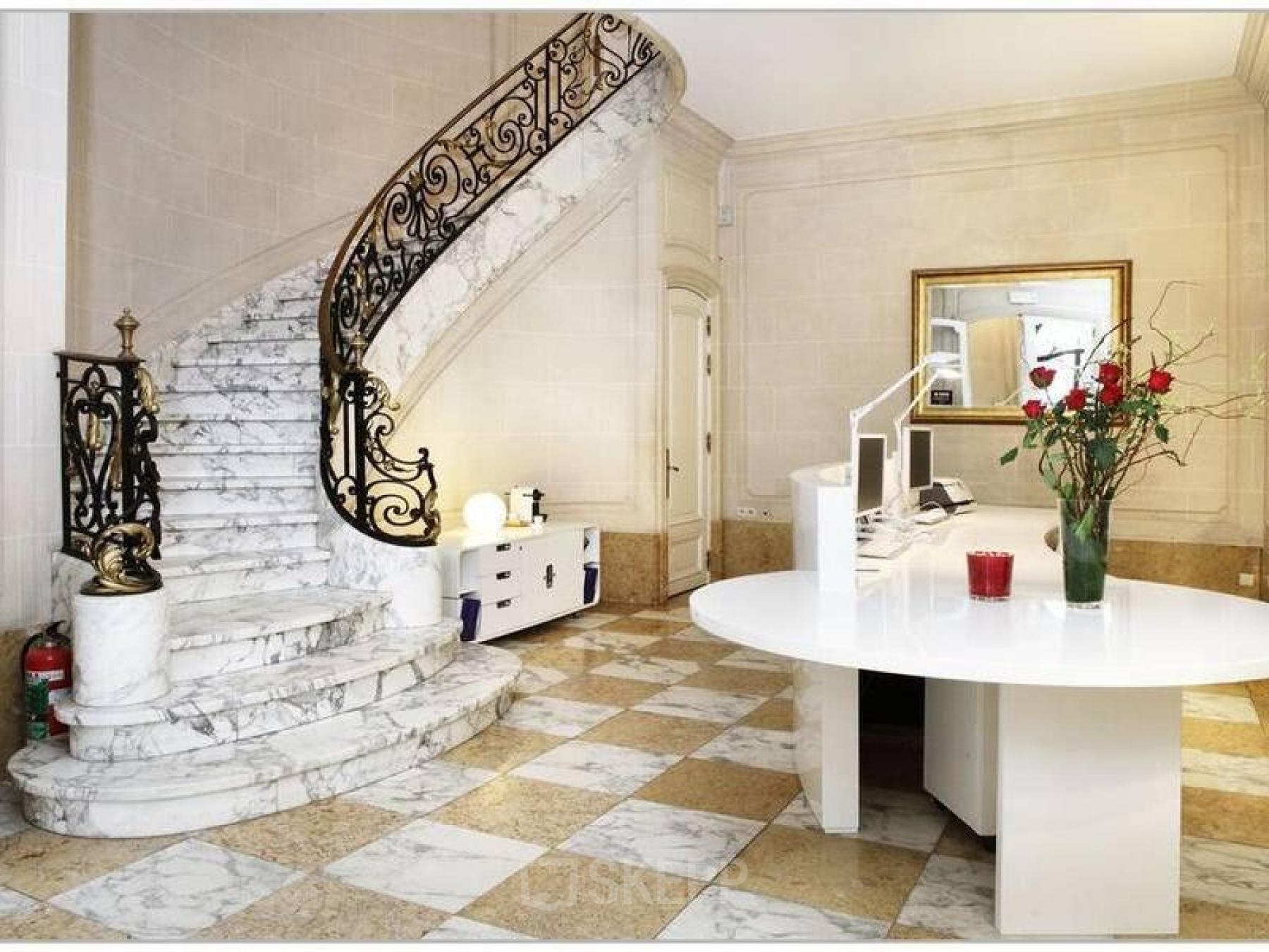 Entree Louizalaan kantoorruimte Brussel