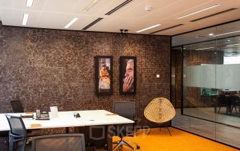 Kantoor met fraai meubilair