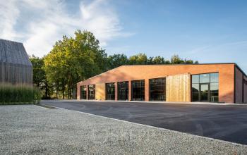 ingericht kantoor te huur kermt hasselt buitenzicht
