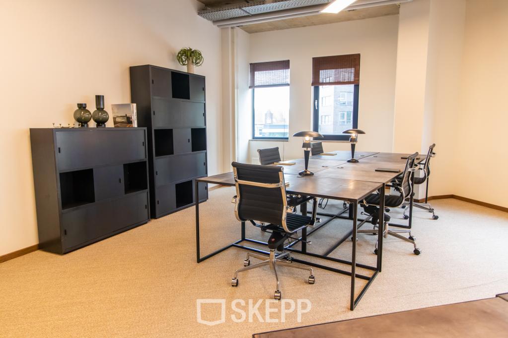 Ergonomische kantoorruimte Emmasingel 33