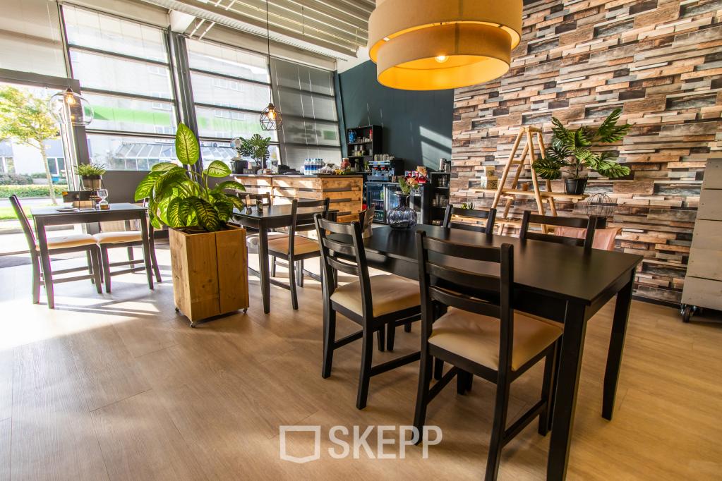 Kantoor te huur Jan Ligthartstraat 1