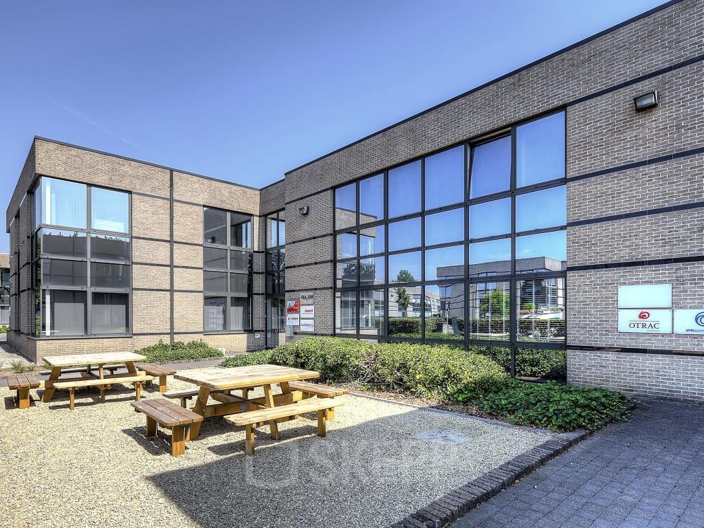 Huur je een kantoor aan de Generaal de Wittelaan 17? Dan is doorgroeien een opti